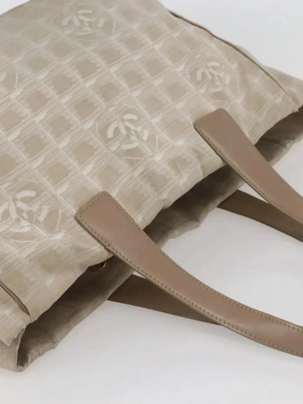 CHANEL New Travel Line Tote Bag Nylon Beige Gold CC Auth ti3423